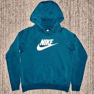 Nike Sportswear Men's Club Fleece Essential Hoodie in Teal